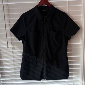 Athleta Advantage Cinch Black Zip-Up Short Sleeve Top, size L, color black